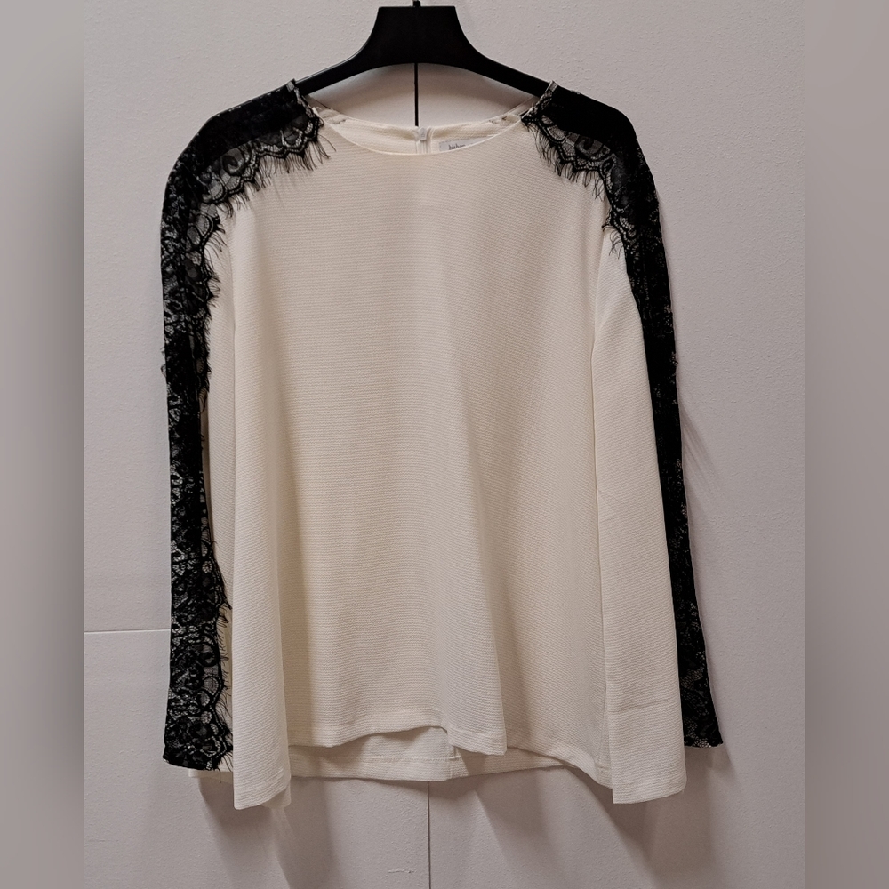 Bishop + Young Women's Shirt Blouse Top  Long Sleeve HQ Lace Sleeves size XS